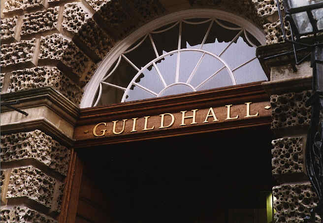guildhall2.jpg (297879 bytes)